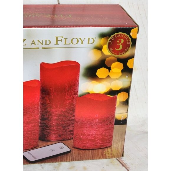 Festive Fitz and Floyd LED Candle Set - Real Wax Remote Control Flickering Light - Picture 8 of 8